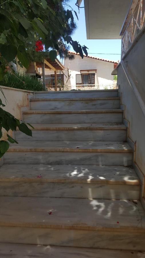 Joan'S Airport Apartment Αρτέμιδα Εξωτερικό φωτογραφία