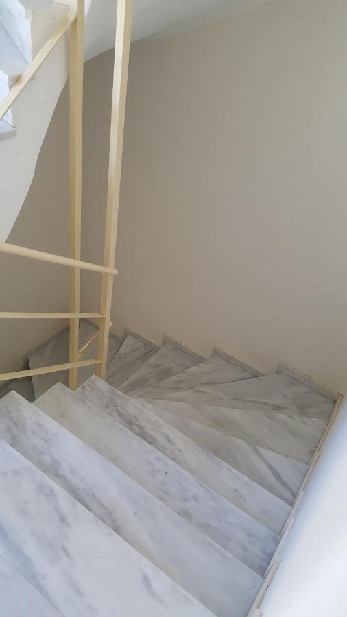 Joan'S Airport Apartment Αρτέμιδα Εξωτερικό φωτογραφία
