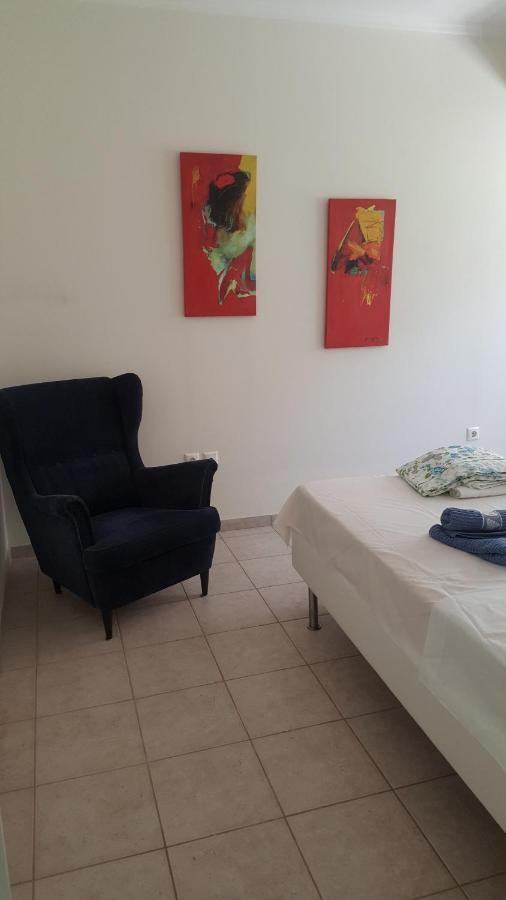 Joan'S Airport Apartment Αρτέμιδα Εξωτερικό φωτογραφία